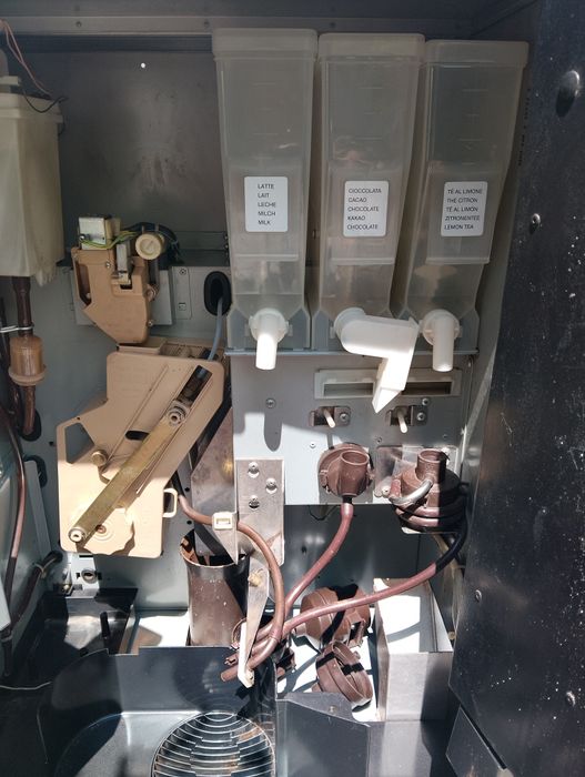 Зануси брио ,в добро състояние !