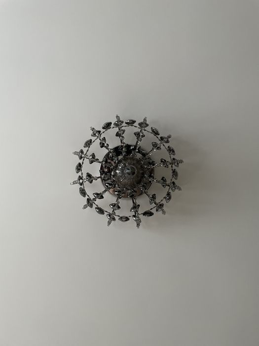 Люстра в отличном состояний