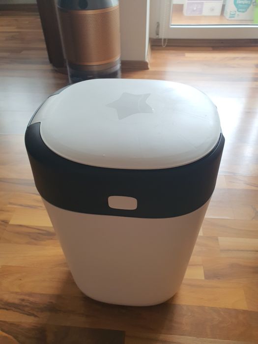 Cos de gunoi Tommy Tippee Twist