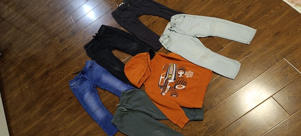 Lot haine băieți 104 Zara/alte mărci
