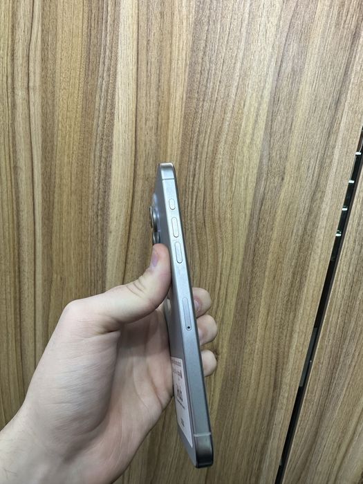 Iphone 15 pro max natural 256 gb 86% display