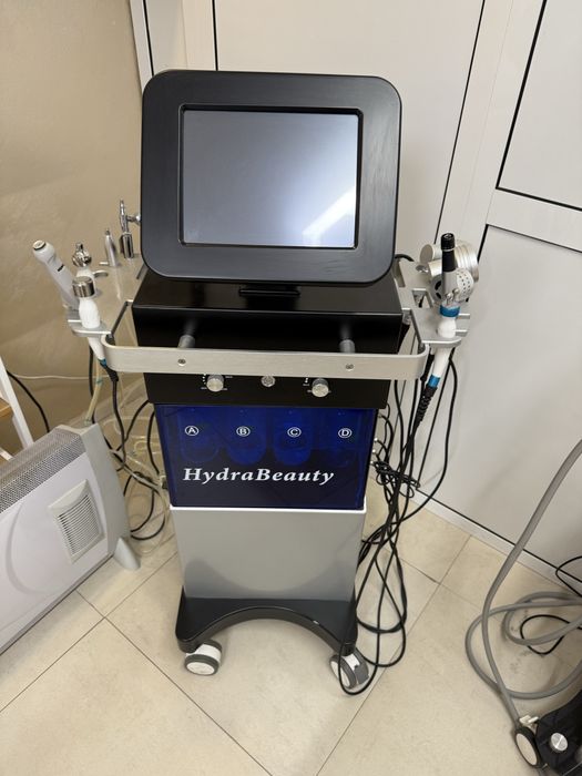 Провадавам апарат Hydra Beauty 9в1
