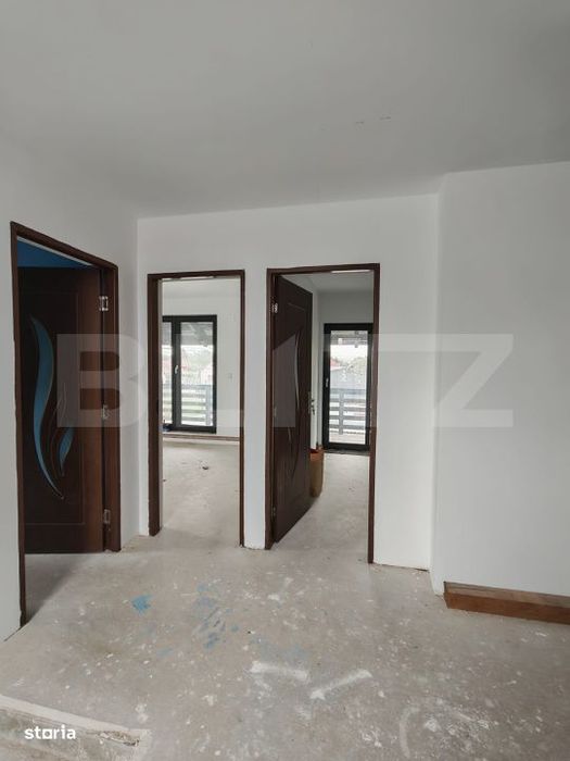 Casa 279 mp, teren 1400 mp, in Mihai Viteazu