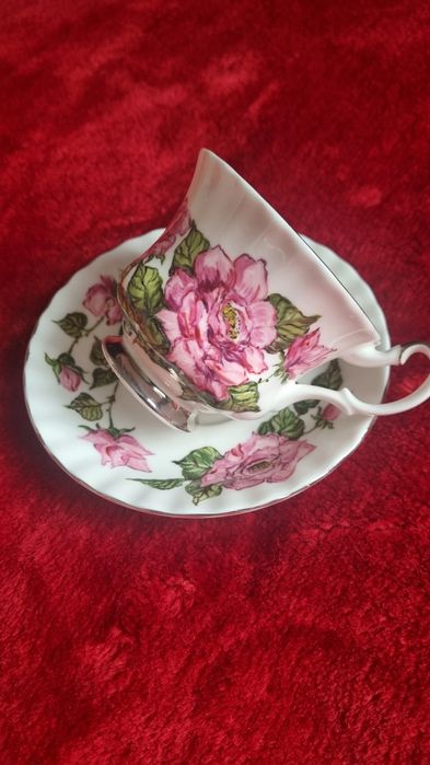 Royal Albert чашка с чинийка