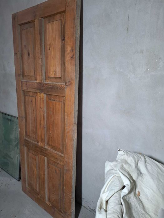 Агаш есик, дверь дерево