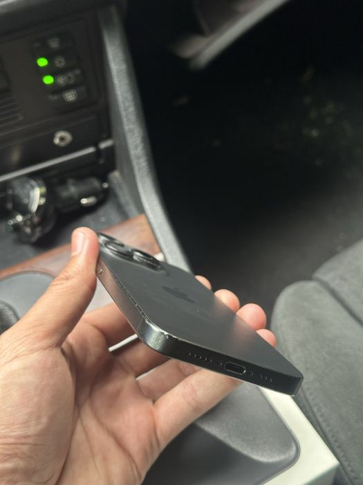 iPhone 15 pro 256gb