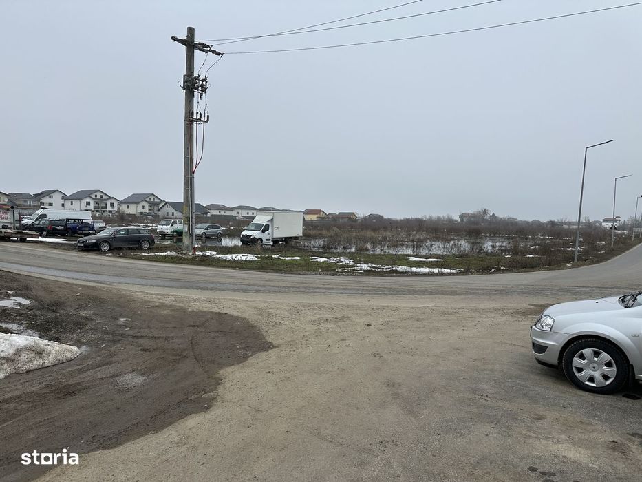 Teren Bragadiru strada asfaltată