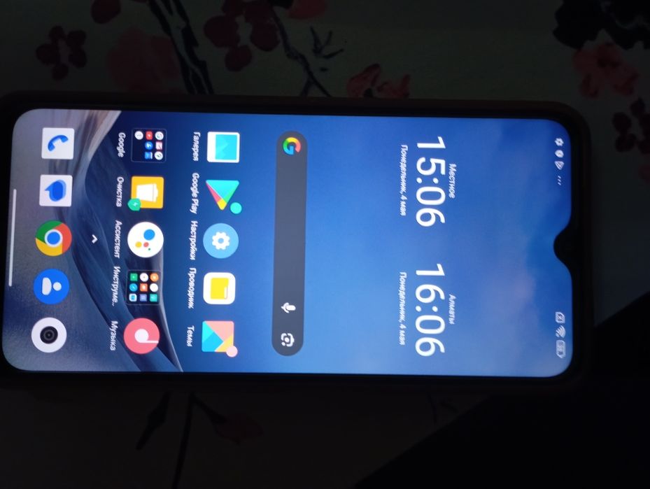 POCO M3 продам телефон