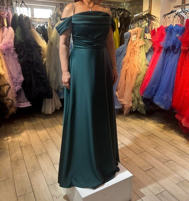 Официална рокля - тъмно зелена