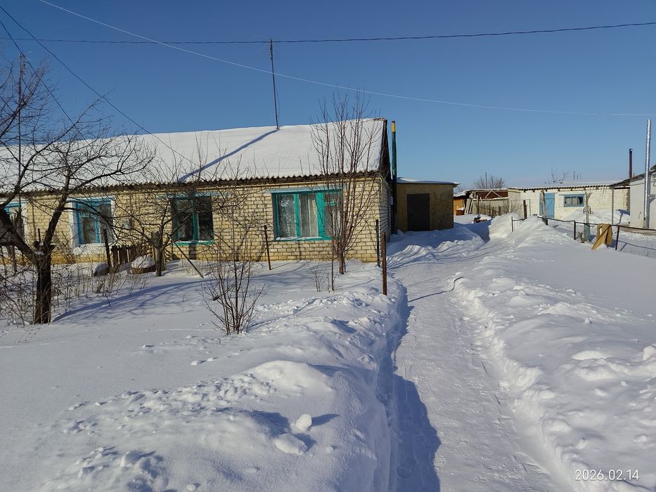 Продам дом в поселке