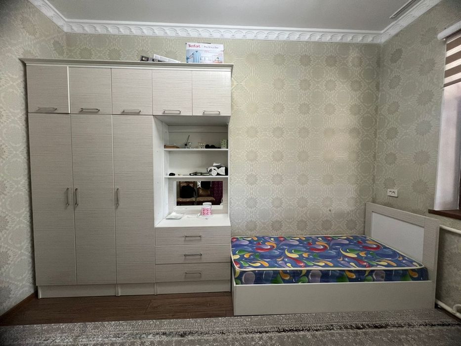 Шкаф сатылады 85000