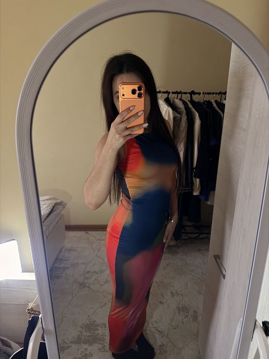 продам платье длинное