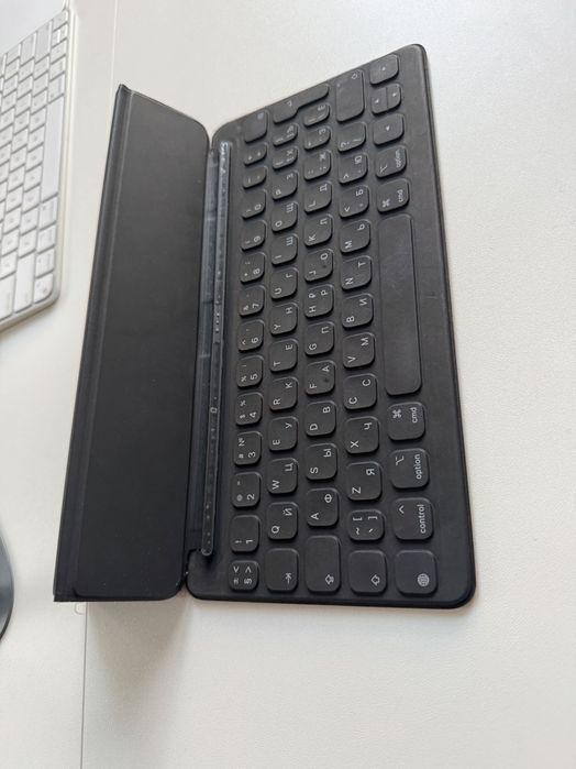 Apple Keyboard и Pencil 1 для Ipad9