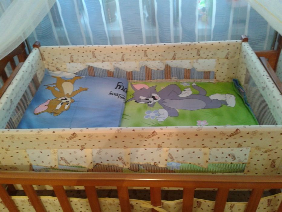 Детский кровать