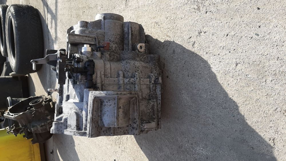 Cutie 6 trepte. 2.0 TDI Vw Passat B6/Golf 5/Touran BKP/BMM/BKD/BMP/BKD