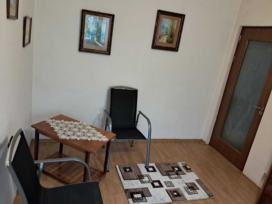 Inchiriere apartament 2 camere Razboieni - linga Politie