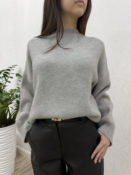 Женская свитера, кофты, джемперы