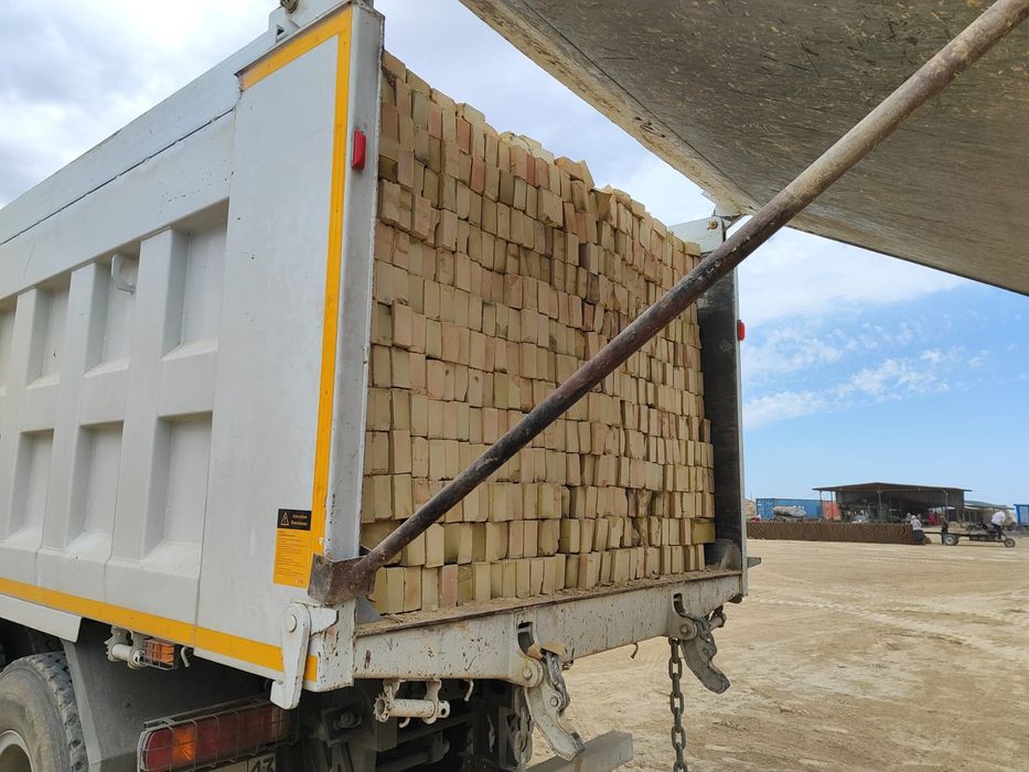 Кирпич  , Қыш , Кірпіш , Жжёный