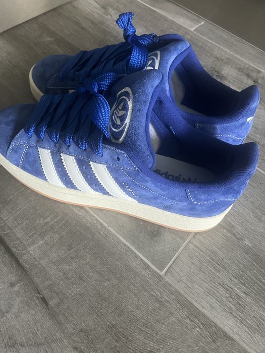 Обувки Адидас Campus чисто нови