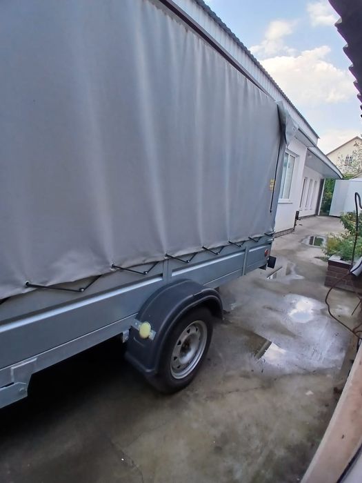 Продам прицеп с тентом