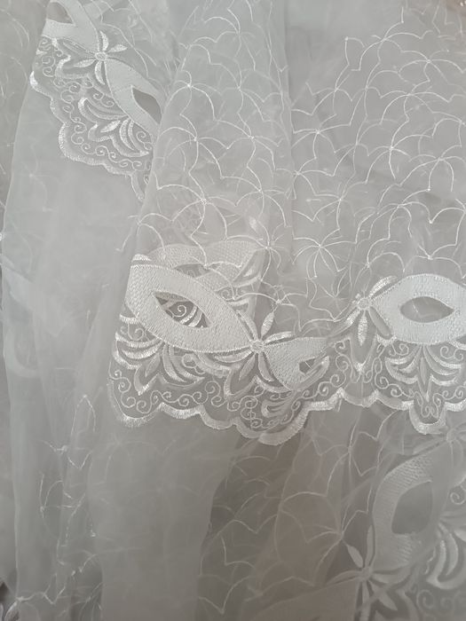 Продам ламбрекен и штор