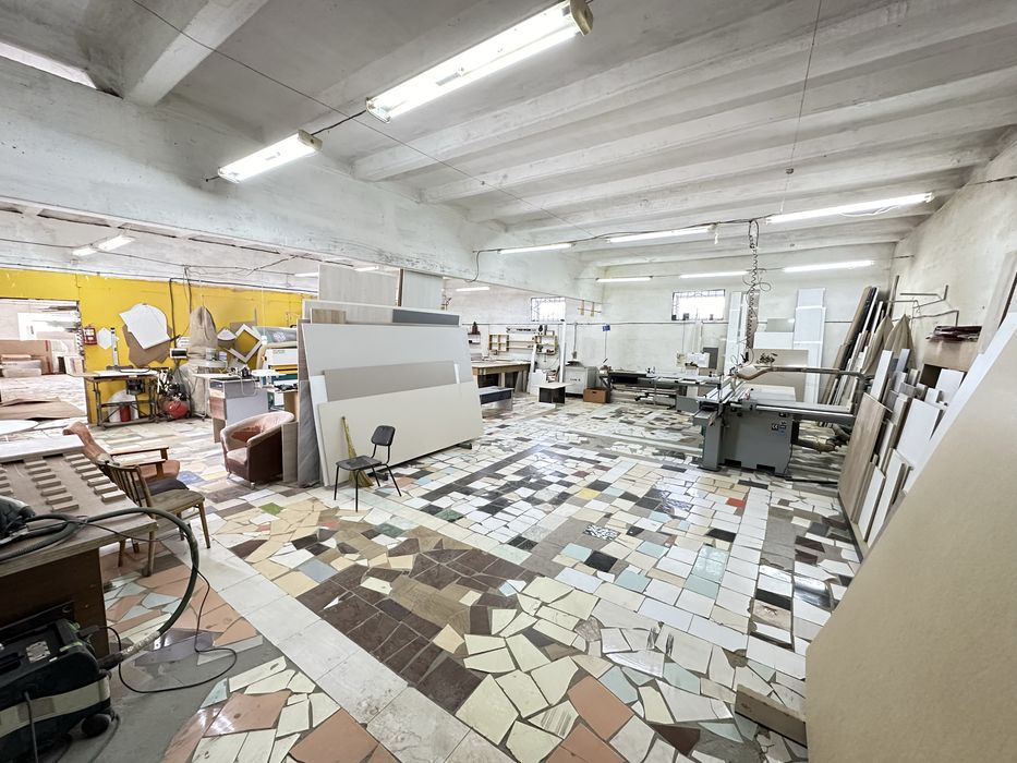 Офисные и производственные помещения