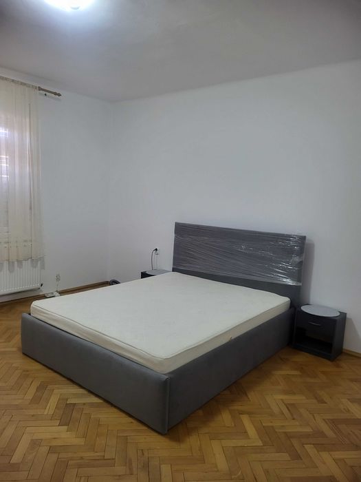 Închiriez casa 2 camere