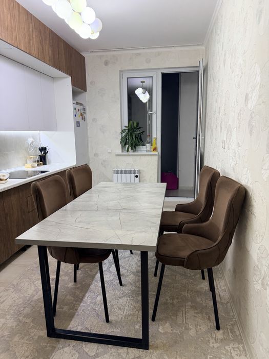 Стол стуля сатылады