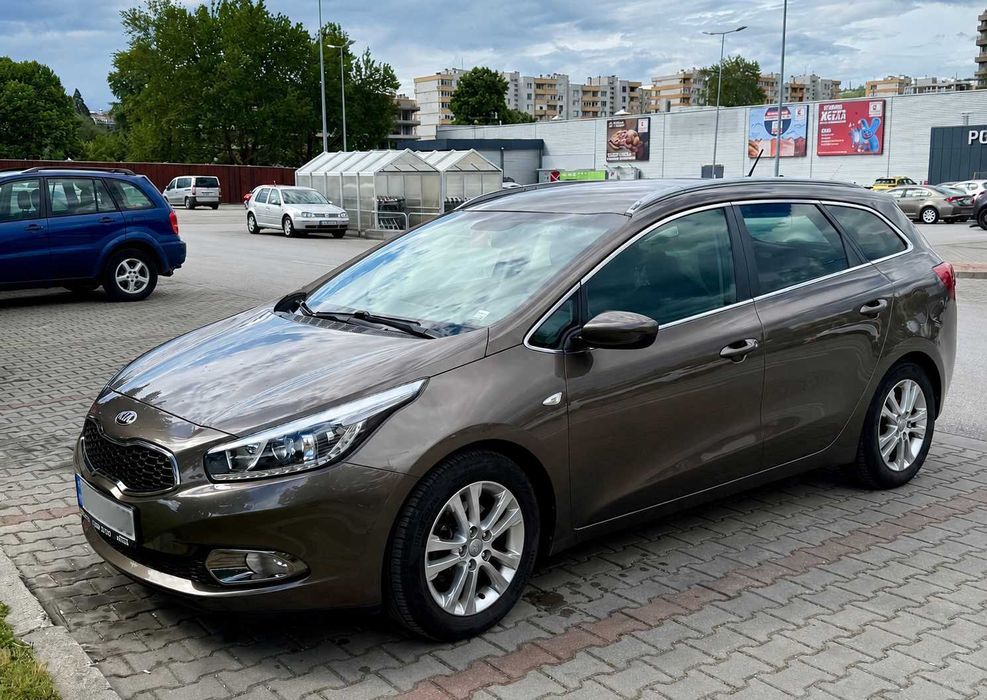 Kia Ceed SW 1. 4 бензин