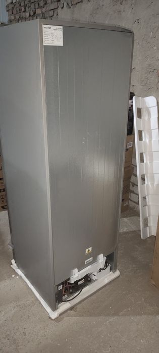 Прдам морозильную камеру.