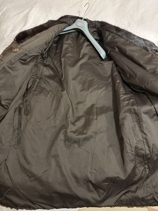 Blana Astrahan cu guler din blana de Nurca