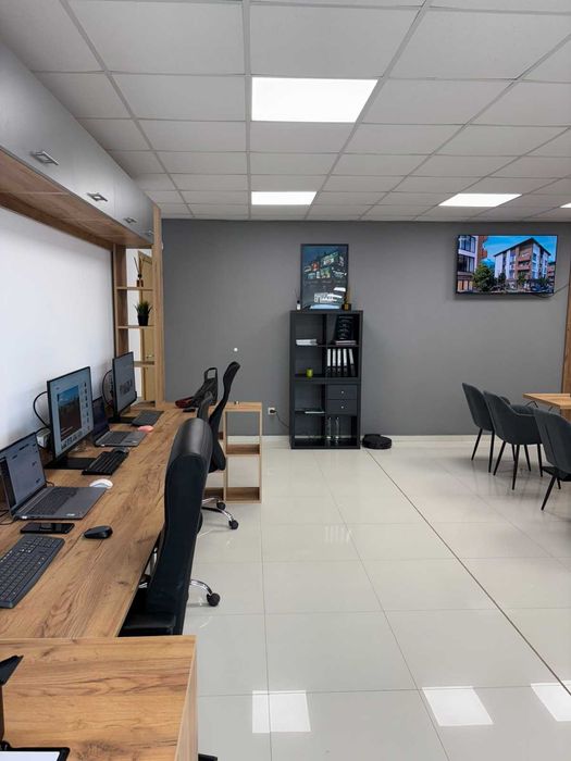 Дава се под наем Офис в София, Младост 3 - 200 кв.м за 153 € - Снимка #12