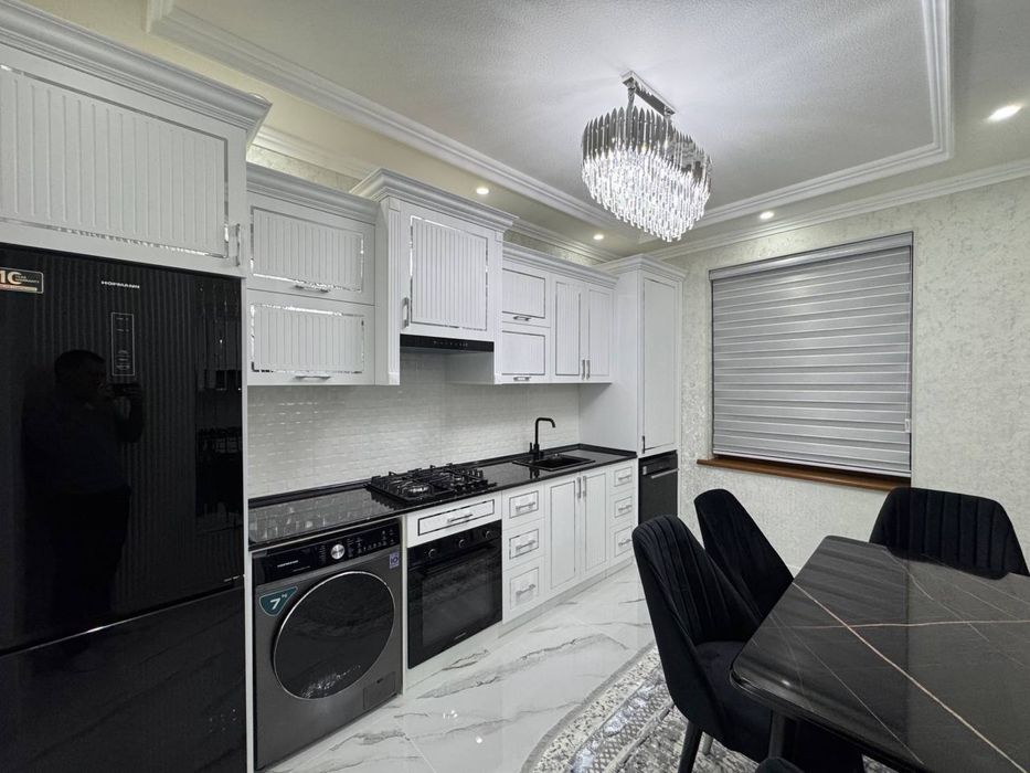 Продается 3х комнатная кв. 3й этаж. 110м2