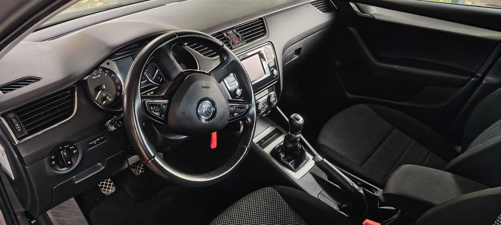 SKODA Octavia 2015 — imagine 3