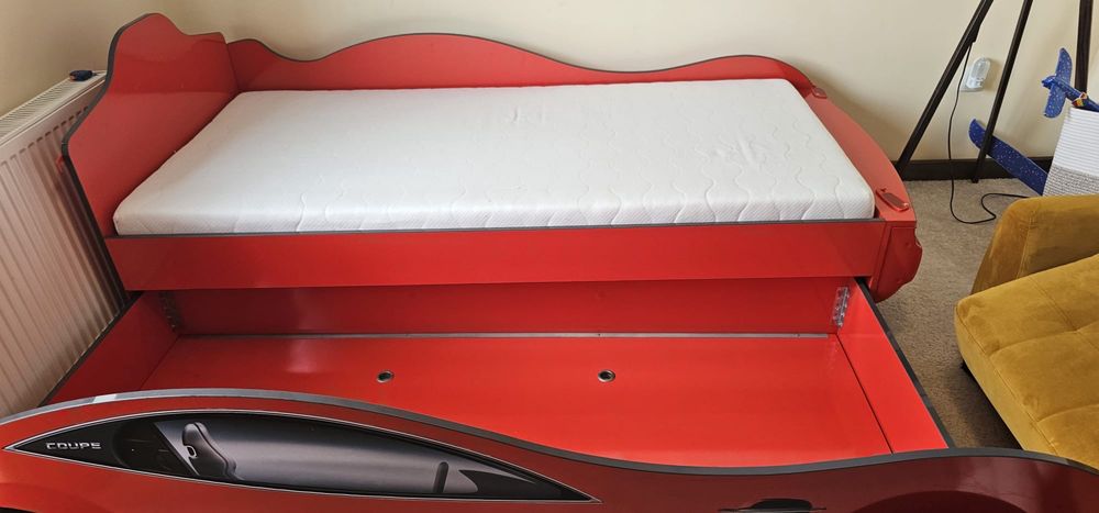 Pat masinuta pentru copii Race Cup Red, 190 x 90 cm