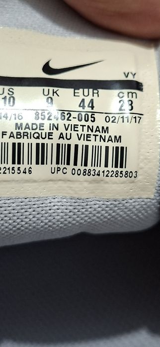 Vînd adidasi Nike si Adidas 99