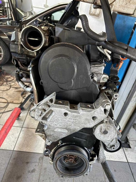 Motor Volkswagen Passat 2.0 TDI 140CP BMM din 2008