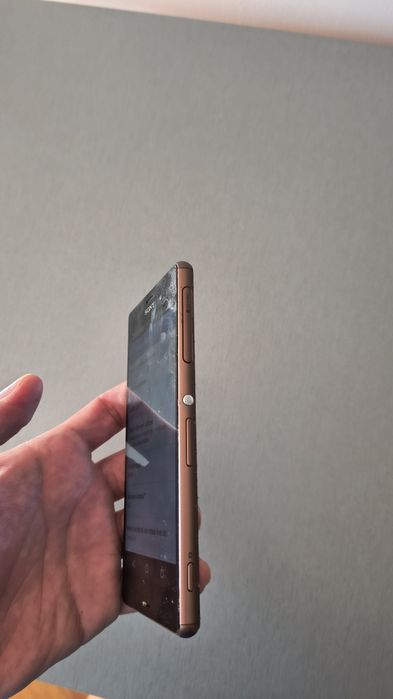 Sony Xperia Z3 cu accesorii