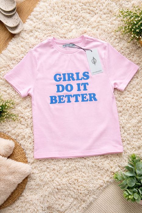 Тениска Stradivarius - нова с етикет