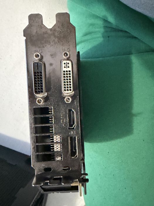 Radeon r9 380. 4 g  ddr 5