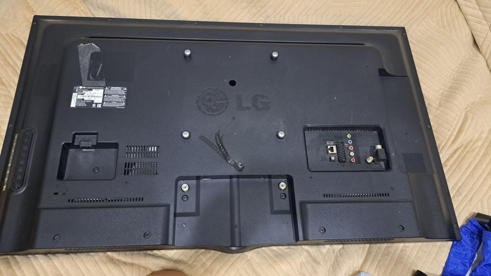 Телевизор мадель LG