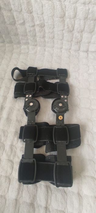 Продам ортез шарнирный