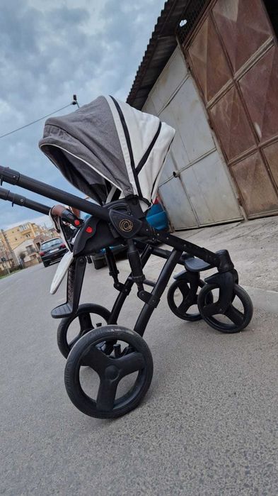 Cărucior 3 in 1 Krausman Topaz Lux - Alb-Gri