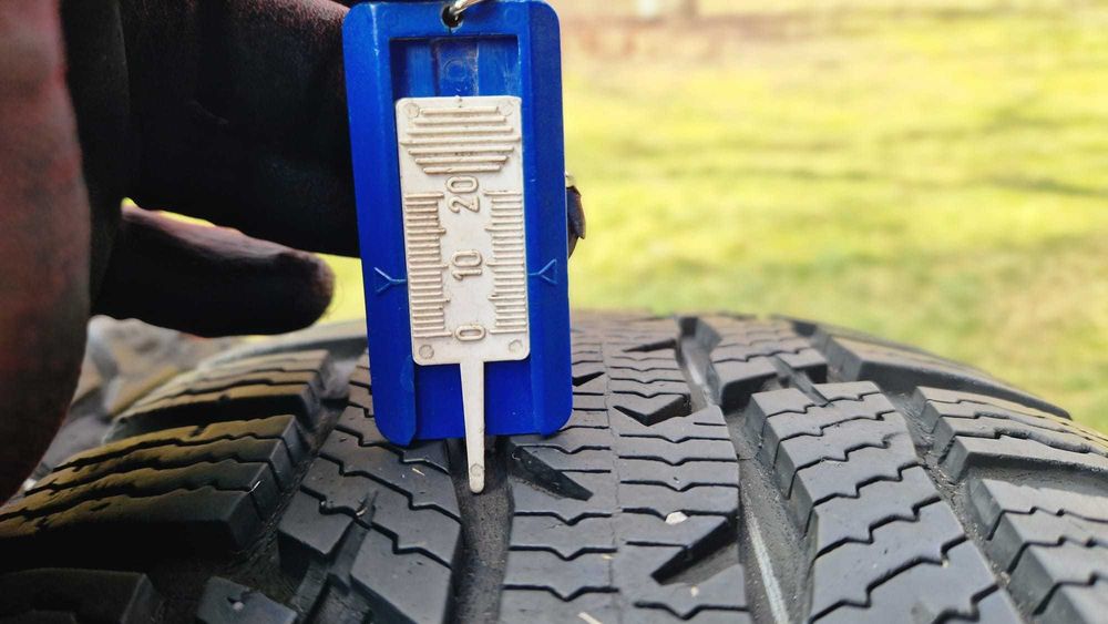 Anvelope allseason 215 65 R 16 C Nokian