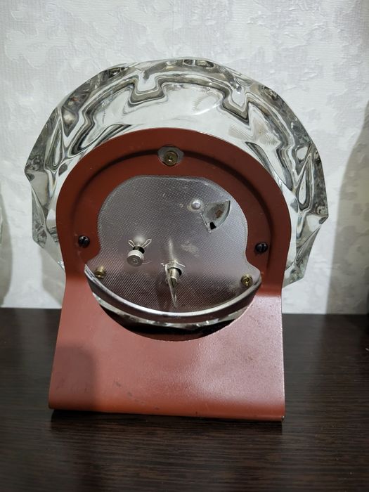 Часы настольные ссср Маяк
