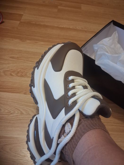 Pantofi sport piele noi Flavia Passini