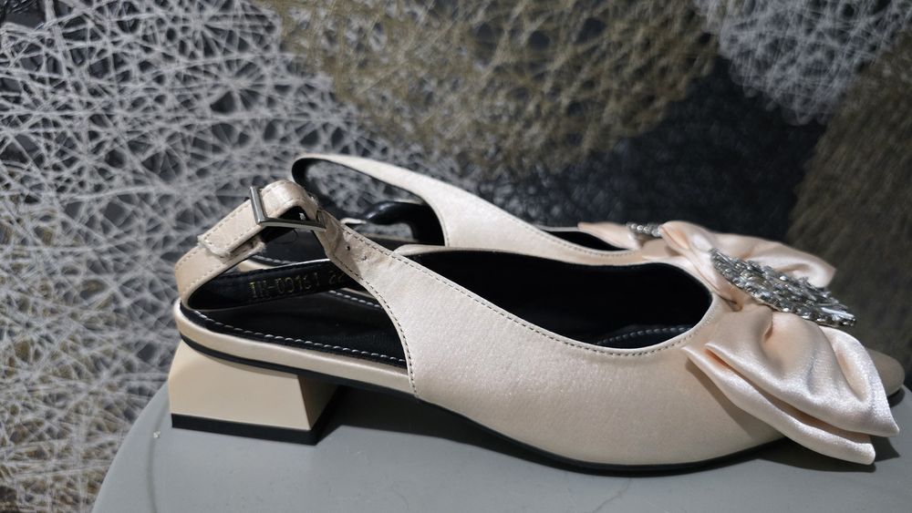 Распродажа стильной обуви