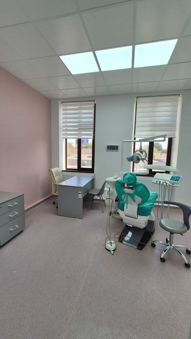 Inchiriez cabinet stomatologic