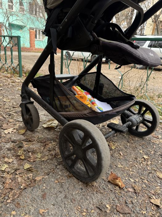 Коляска joie очень проходимая