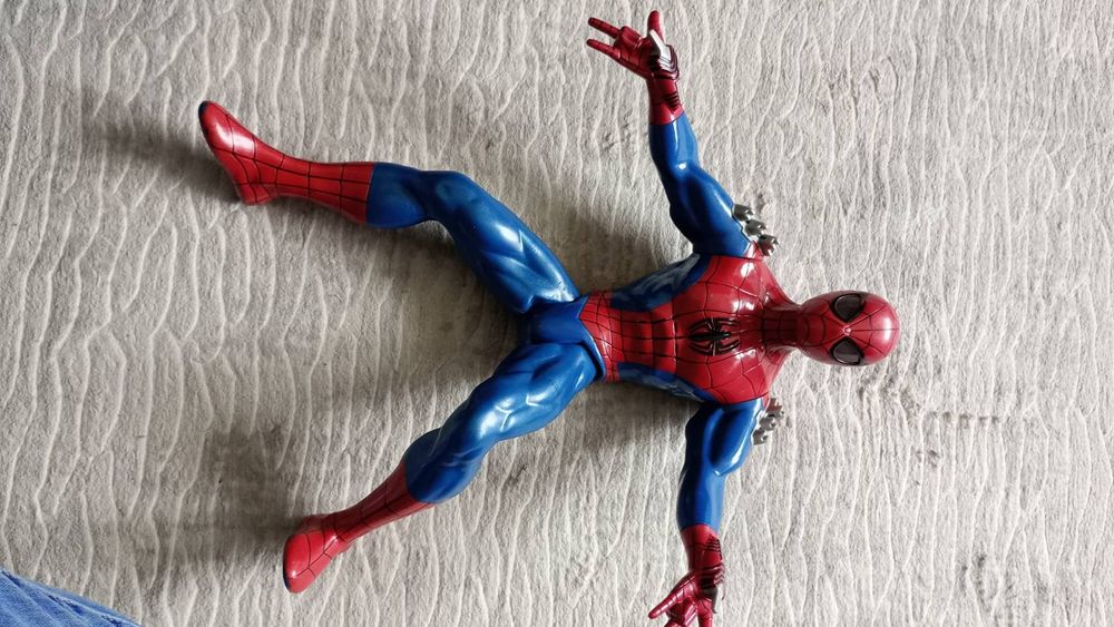 Екшън фигури marvel